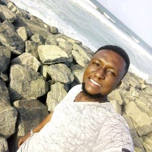 Meet your Posher, Veronica